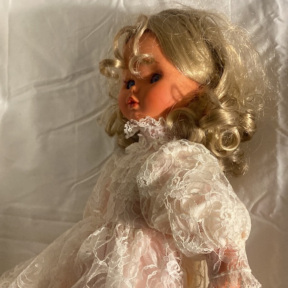 Vintage Italian Furga Alta Moda 17" Wedding Bride Fashion Doll SIMONA - Picture 10 of 12
